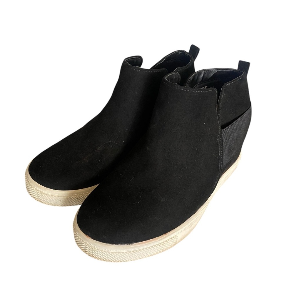Torrid Black 9WW Flat Bottom Ankle Boots